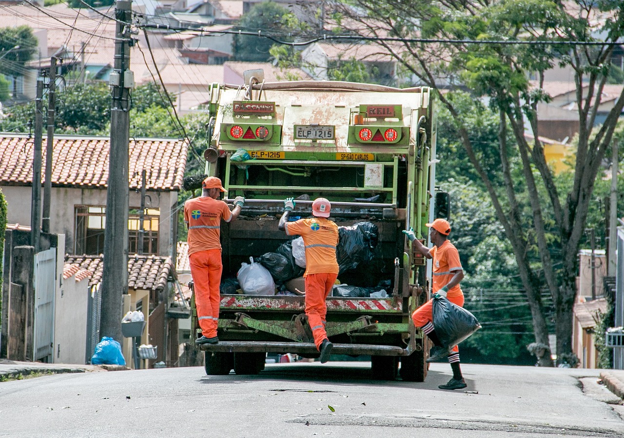 电动三轮环卫清扫车，引领城市清洁的绿色革命