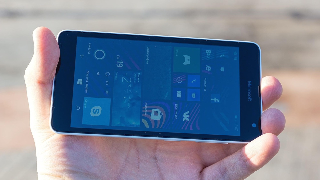 诺基亚Lumia 1020，重塑手机摄影的里程碑