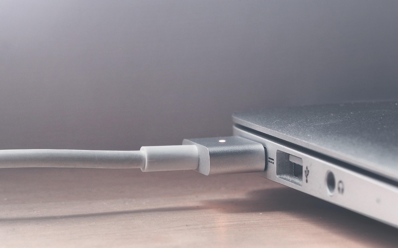 苹果15 Pro，开启未来科技新篇章的科技巨作