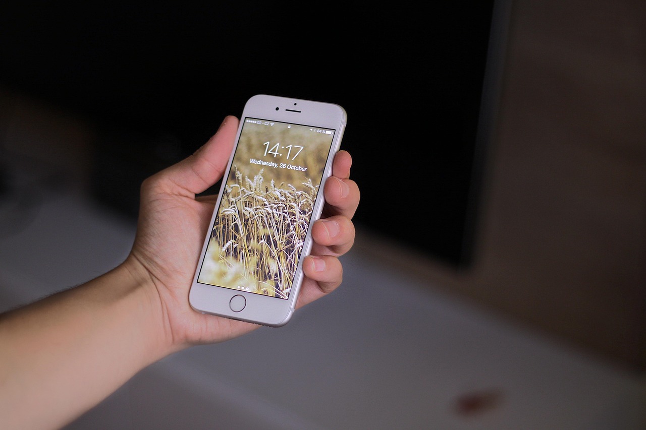 探索未来科技，iPhone 12发布会深度解析