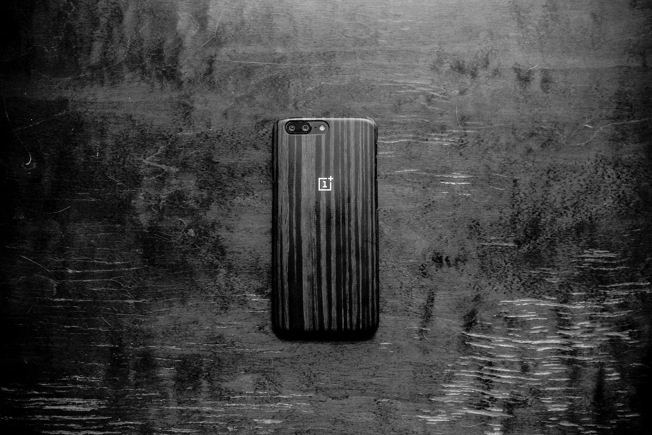 华为Mate60 Pro，价格与性能的完美平衡