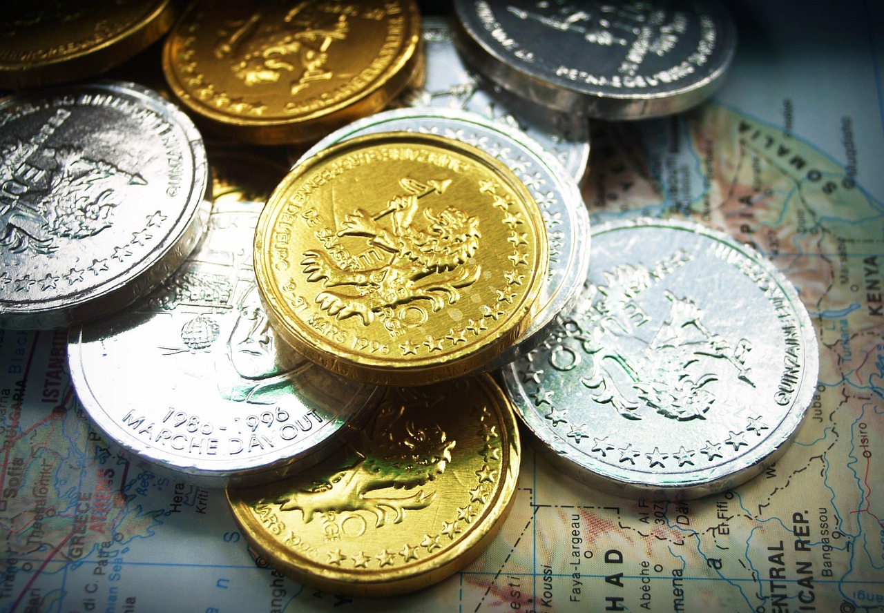 澳门六福黄金今日价格表图片及价格多少钱1克,澳门六福黄金今日价格表，金价波动下的璀璨光芒